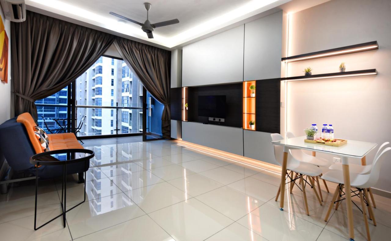 Instay Atlantis - The Orange Malacca Extérieur photo